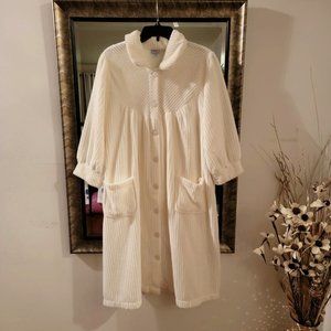 Moon Beams Large Cream Robe